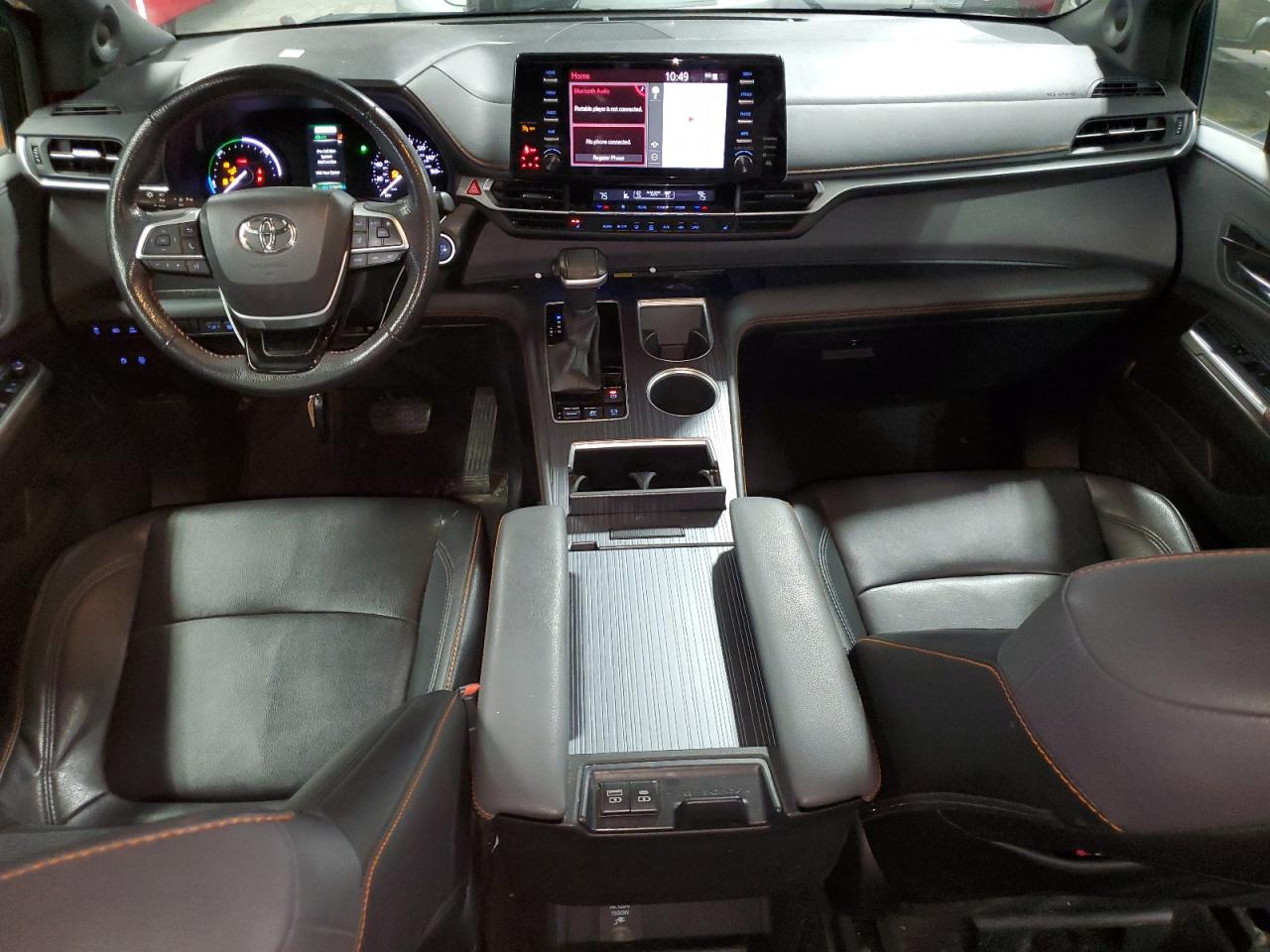 Toyota Sienna Xse Image 11