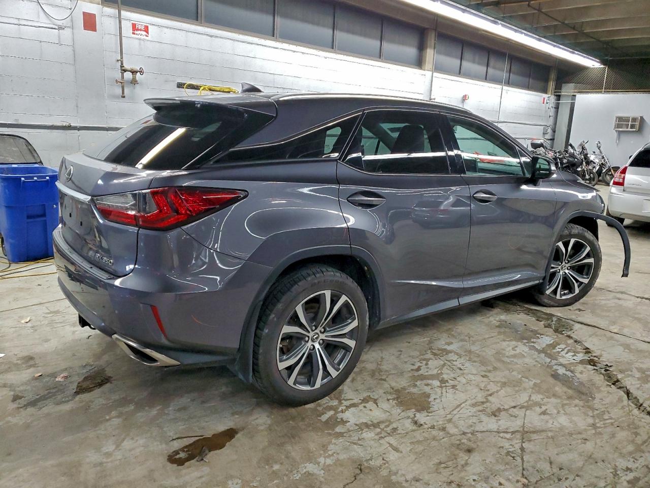 Lexus RX 350 Base Image 2
