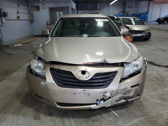 Toyota Camry Ce Image 3