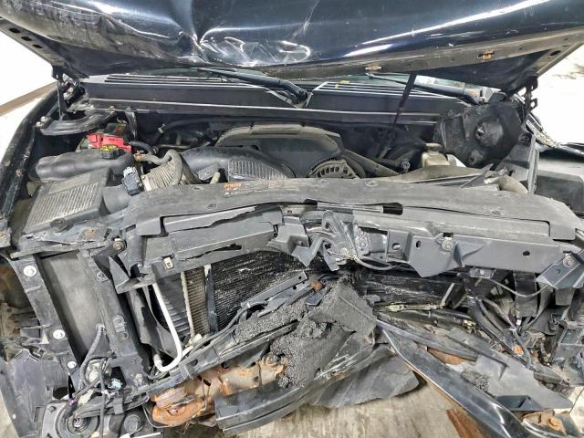 GMC Yukon Sle Image 2