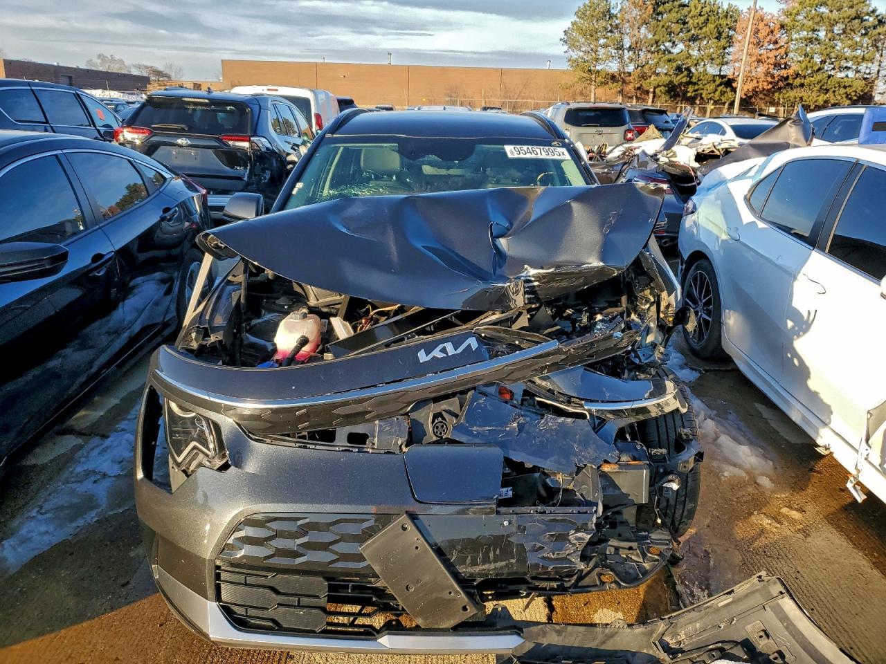 Kia Niro Wind Image 12