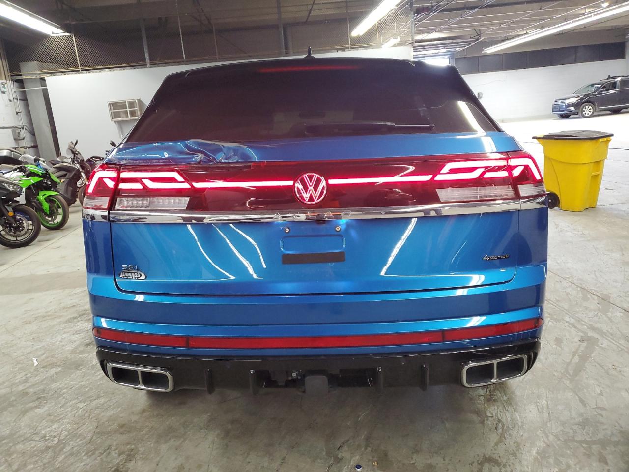 Volkswagen Atlas Sel Premium R-line Image 10