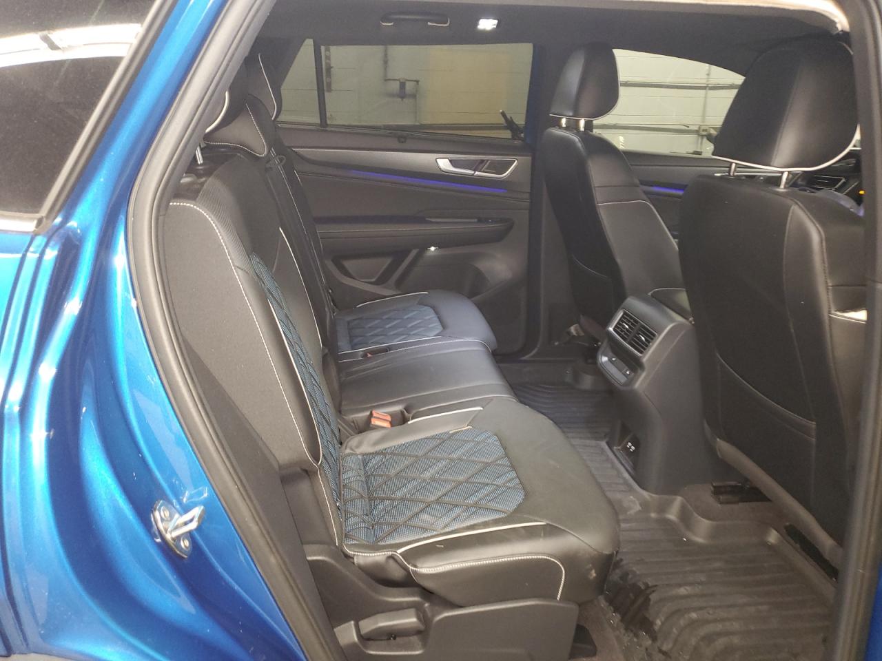 Volkswagen Atlas Sel Premium R-line Image 8