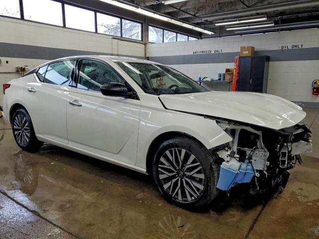 Nissan Altima Sv Image 6