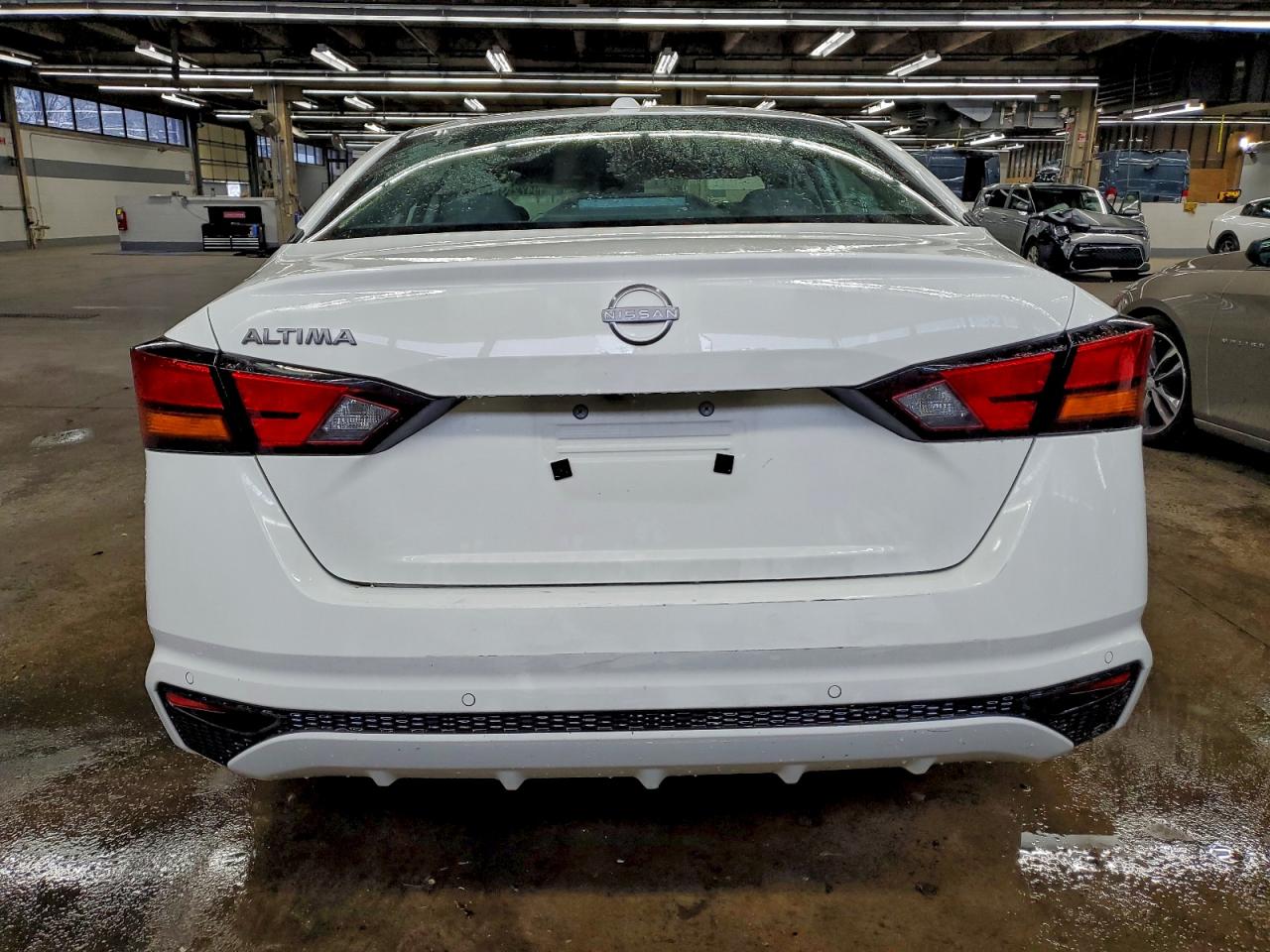 Nissan Altima Sv Image 12