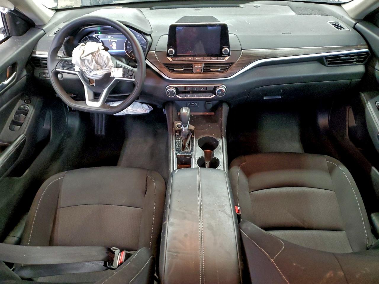 Nissan Altima Sv Image 8