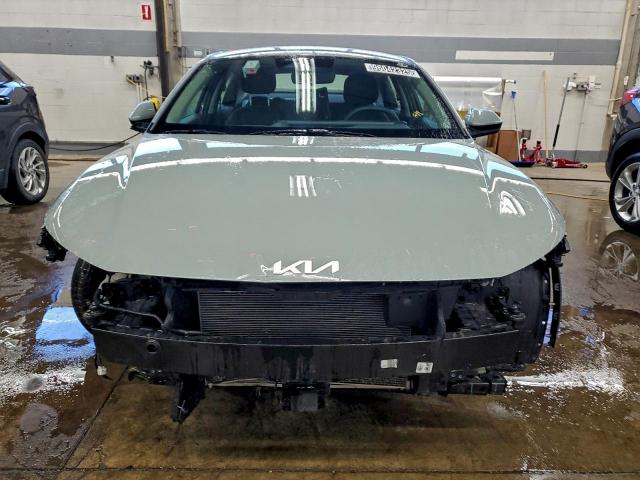 Kia K4 Lx Lx Image 6