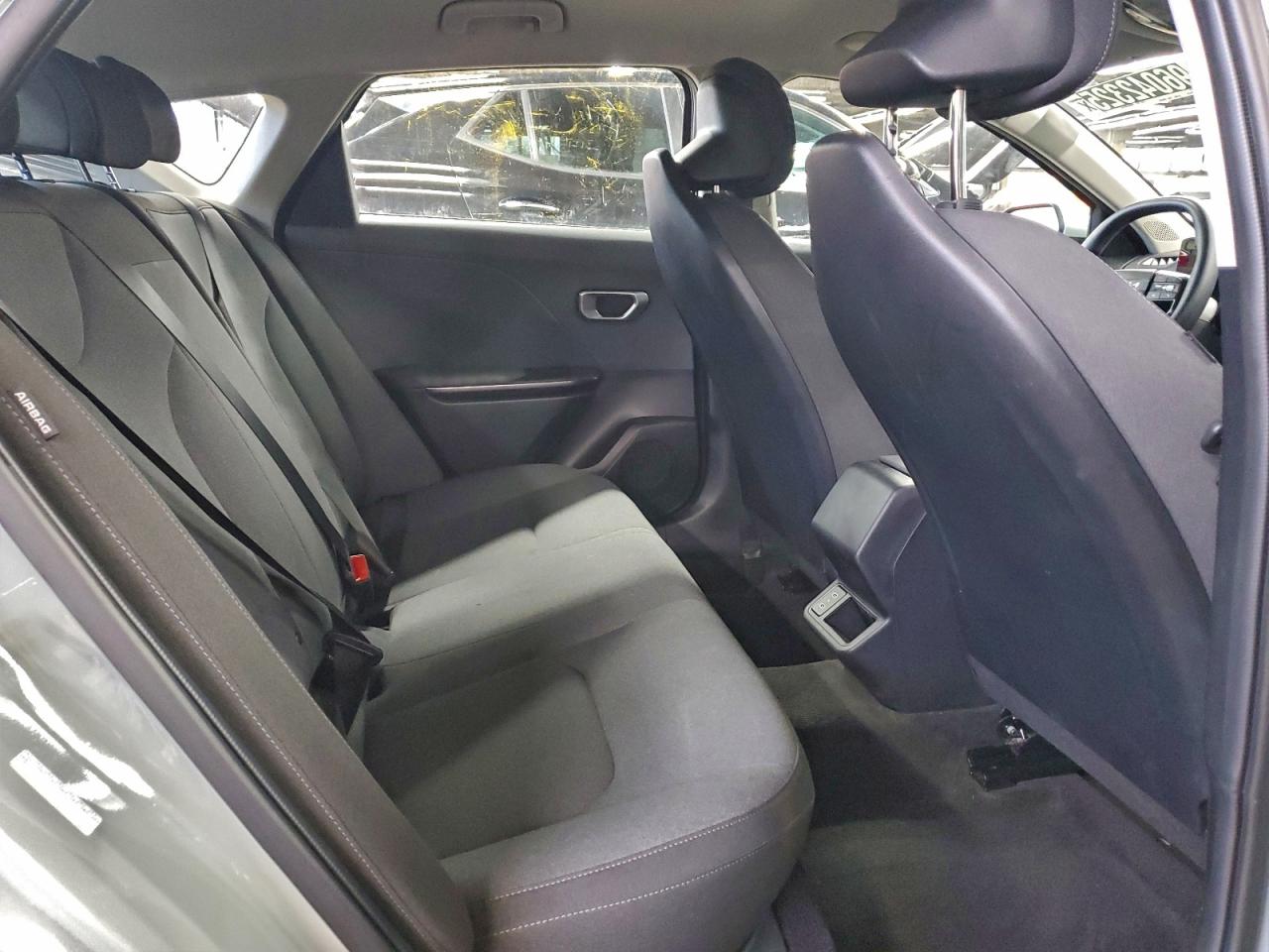 Kia K4 Lx Lx Image 11