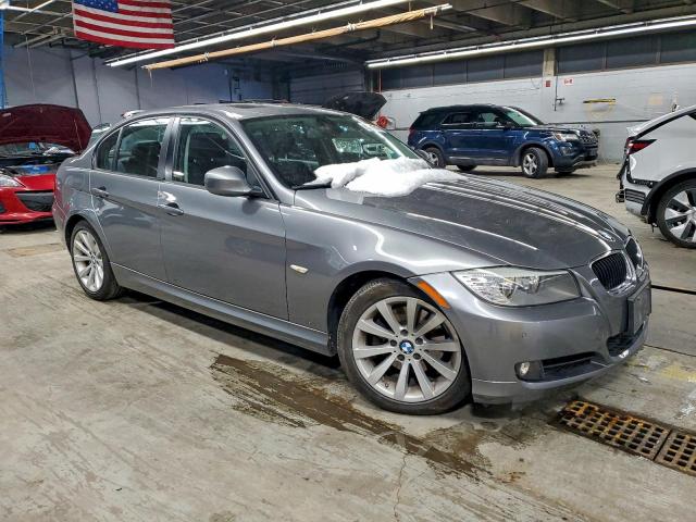 BMW 3 Series I Image 9