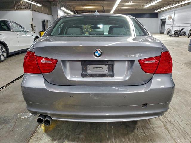 BMW 3 Series I Image 10