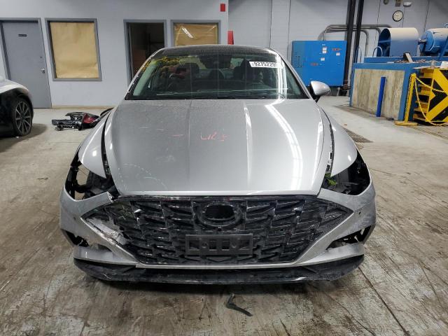 Hyundai SONATA Limited Image 11