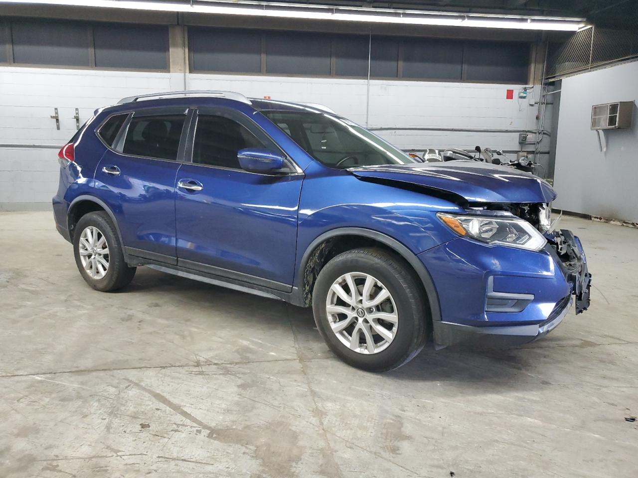 Nissan Rogue S Image 3