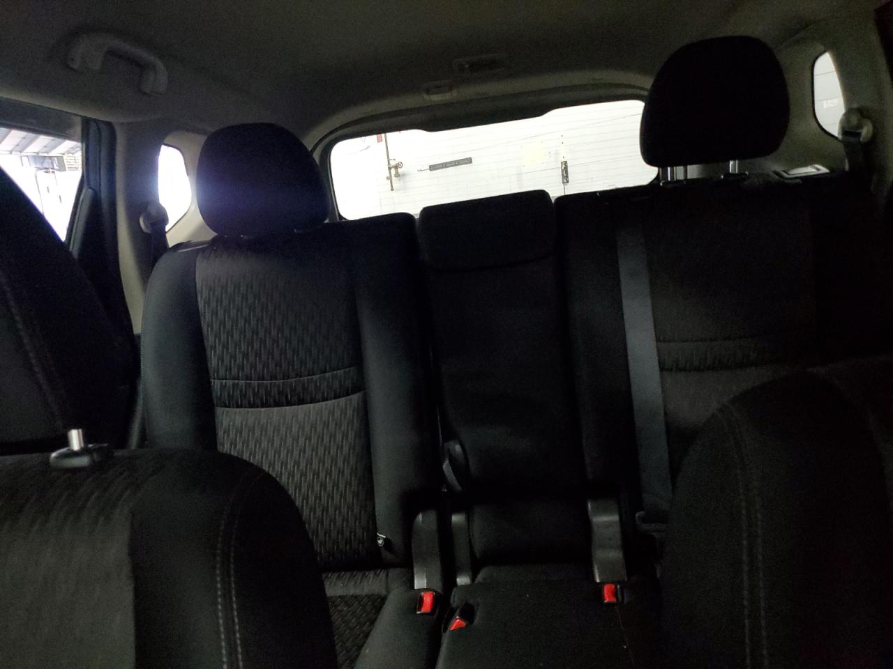 Nissan Rogue S Image 13