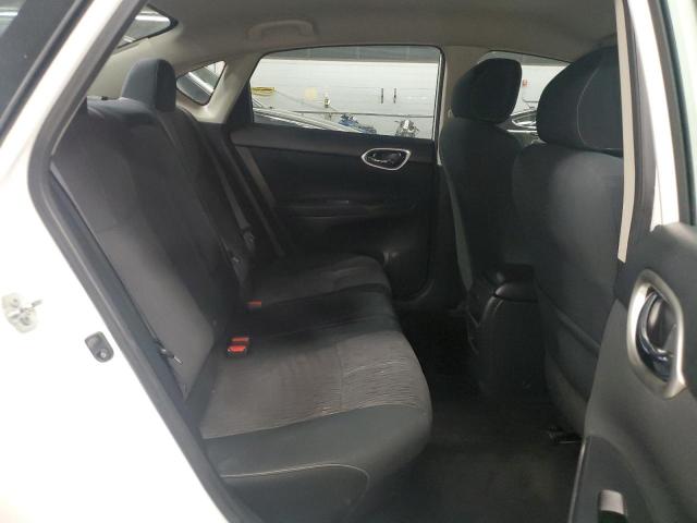 Nissan Sentra S Image 8