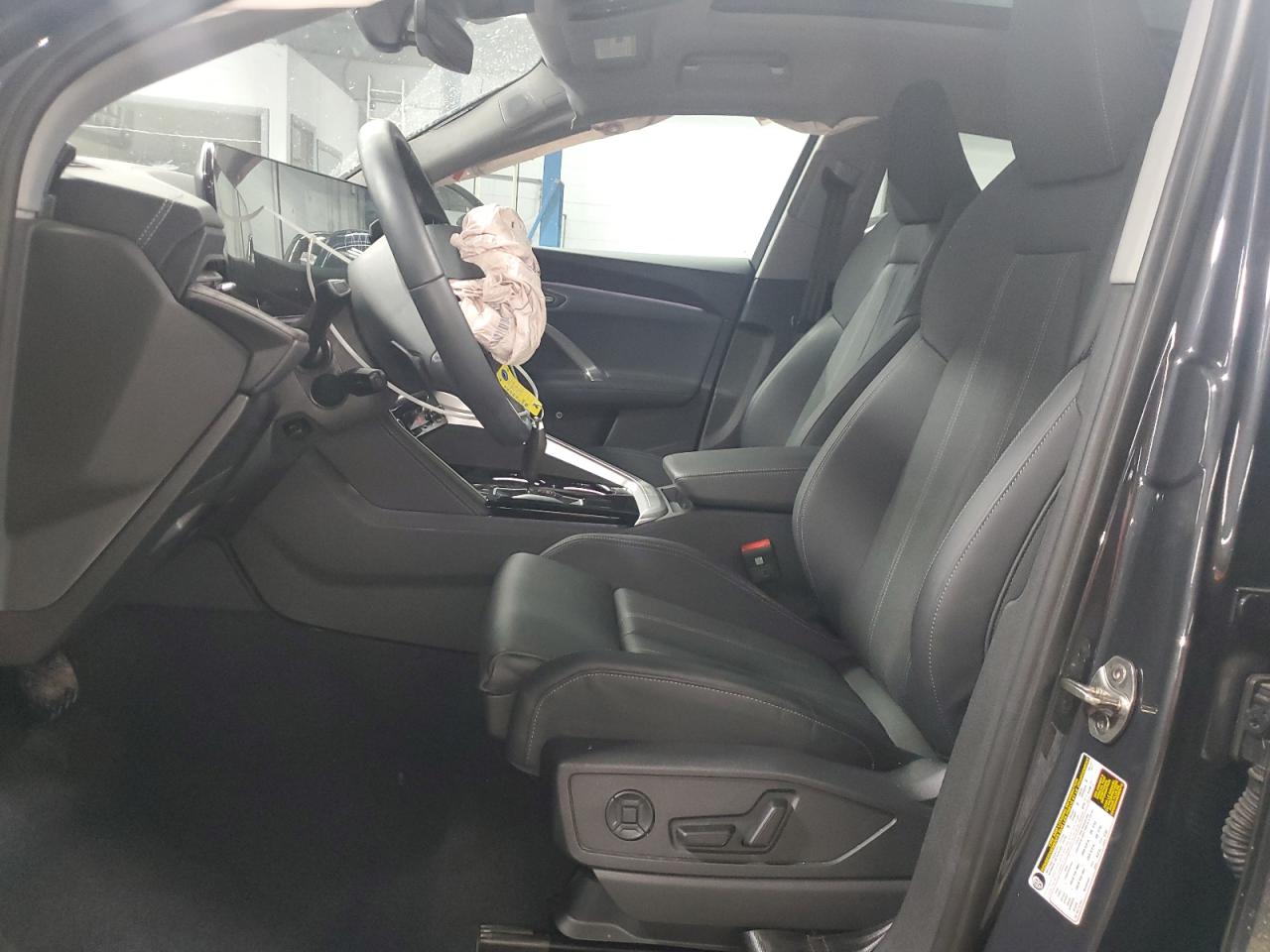 Audi Q5 Premium Plus Image 11