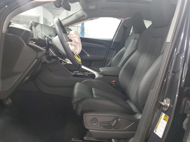 Audi Q5 Premium Plus Image 11