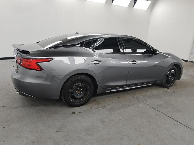 Nissan Maxima 3.5s Image 8