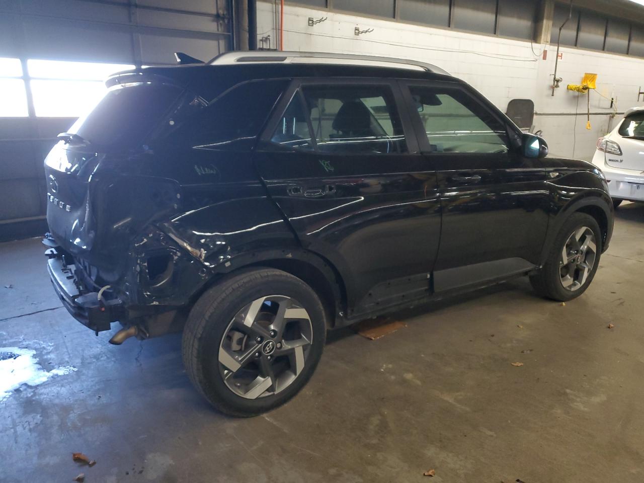 Hyundai VENUE Sel Image 7