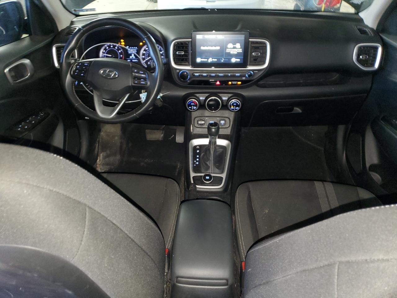 Hyundai VENUE Sel Image 6