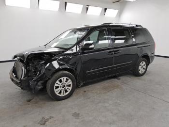  Salvage Kia Sedona