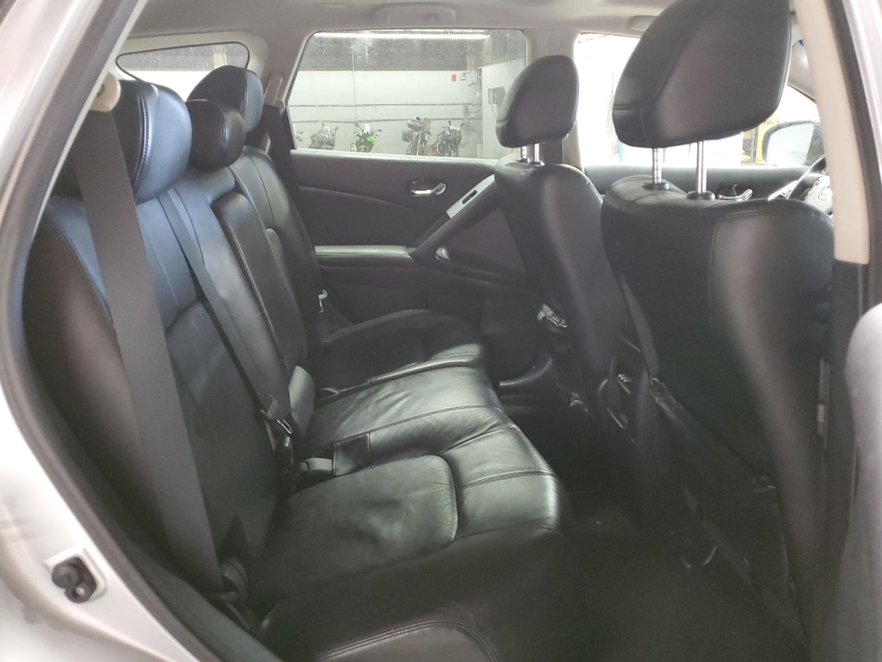 Nissan Murano S Image 13