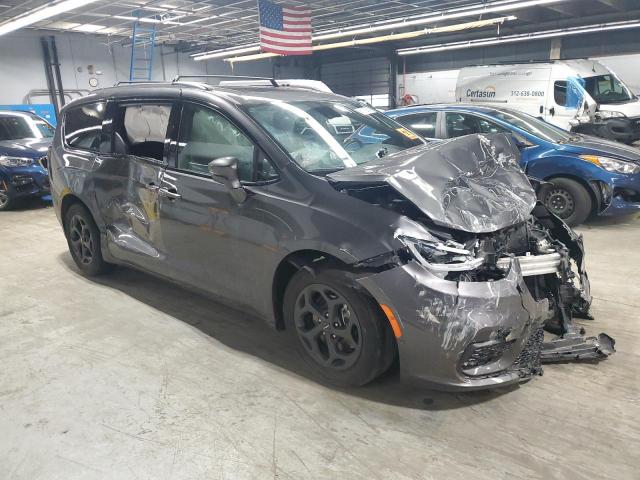 Chrysler Pacifica Hybrid Limited Image 11