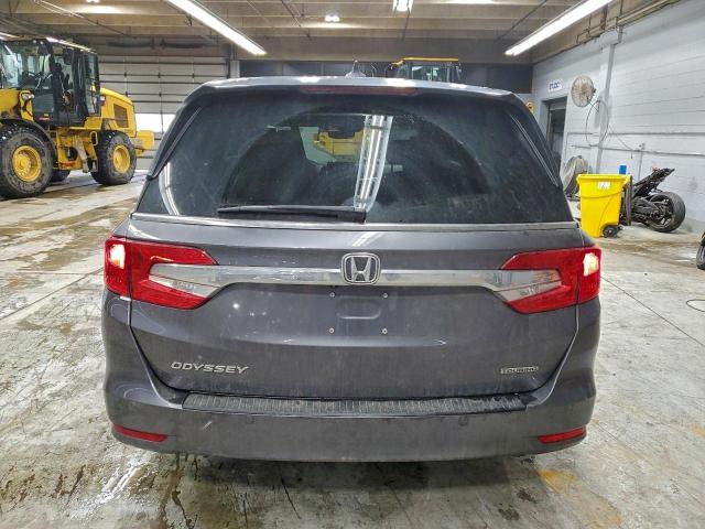 Honda Odyssey Touring Image 12