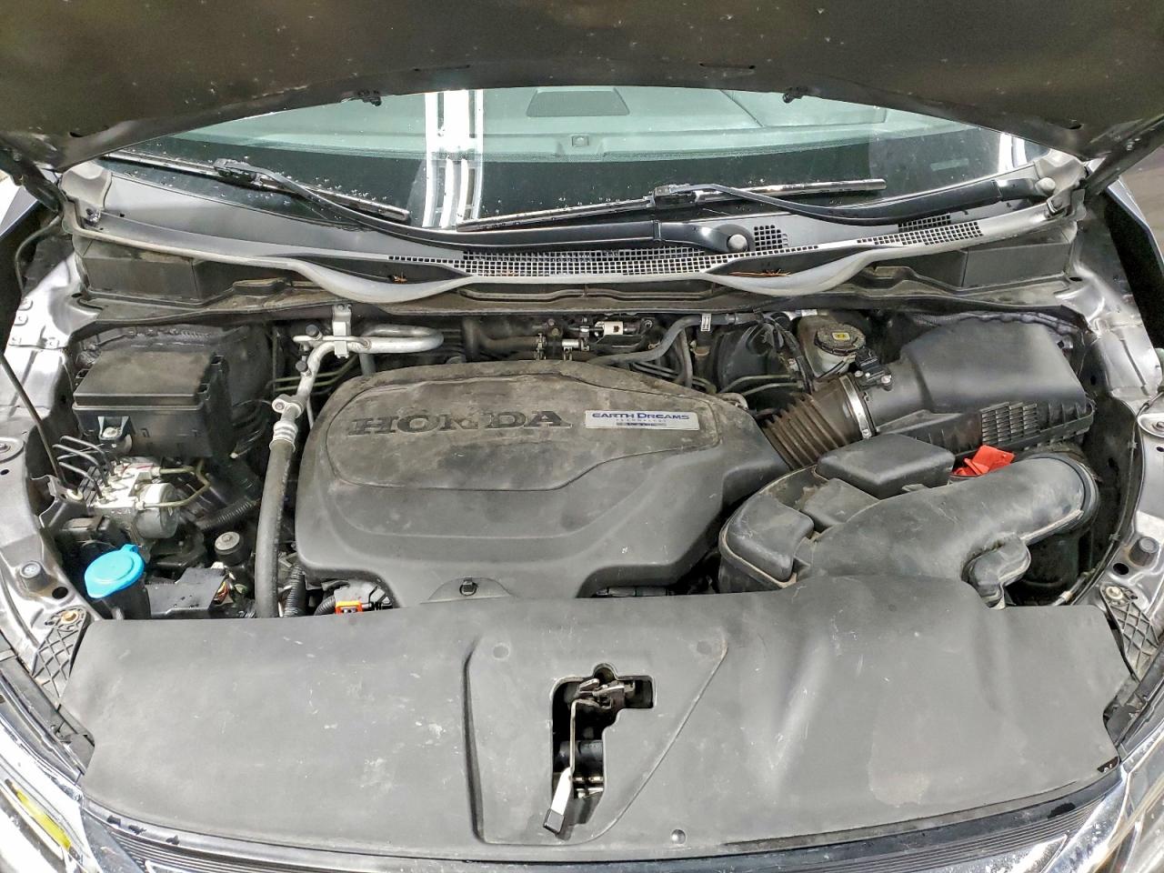 Honda Odyssey Touring Image 5