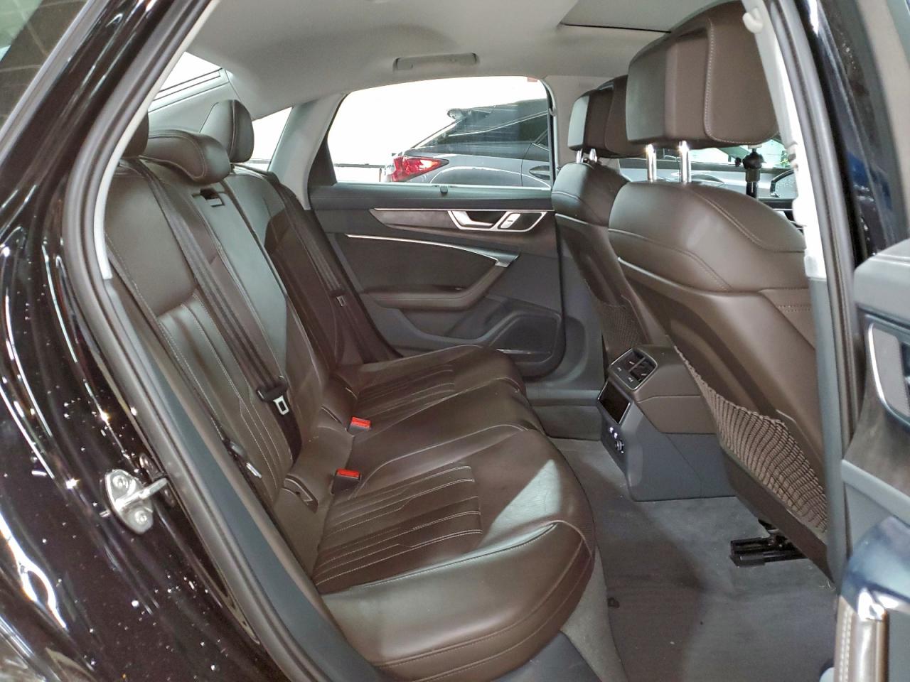 Audi A6 Premium Plus Image 12