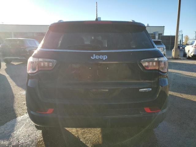 Jeep Compass Latitude Image 10