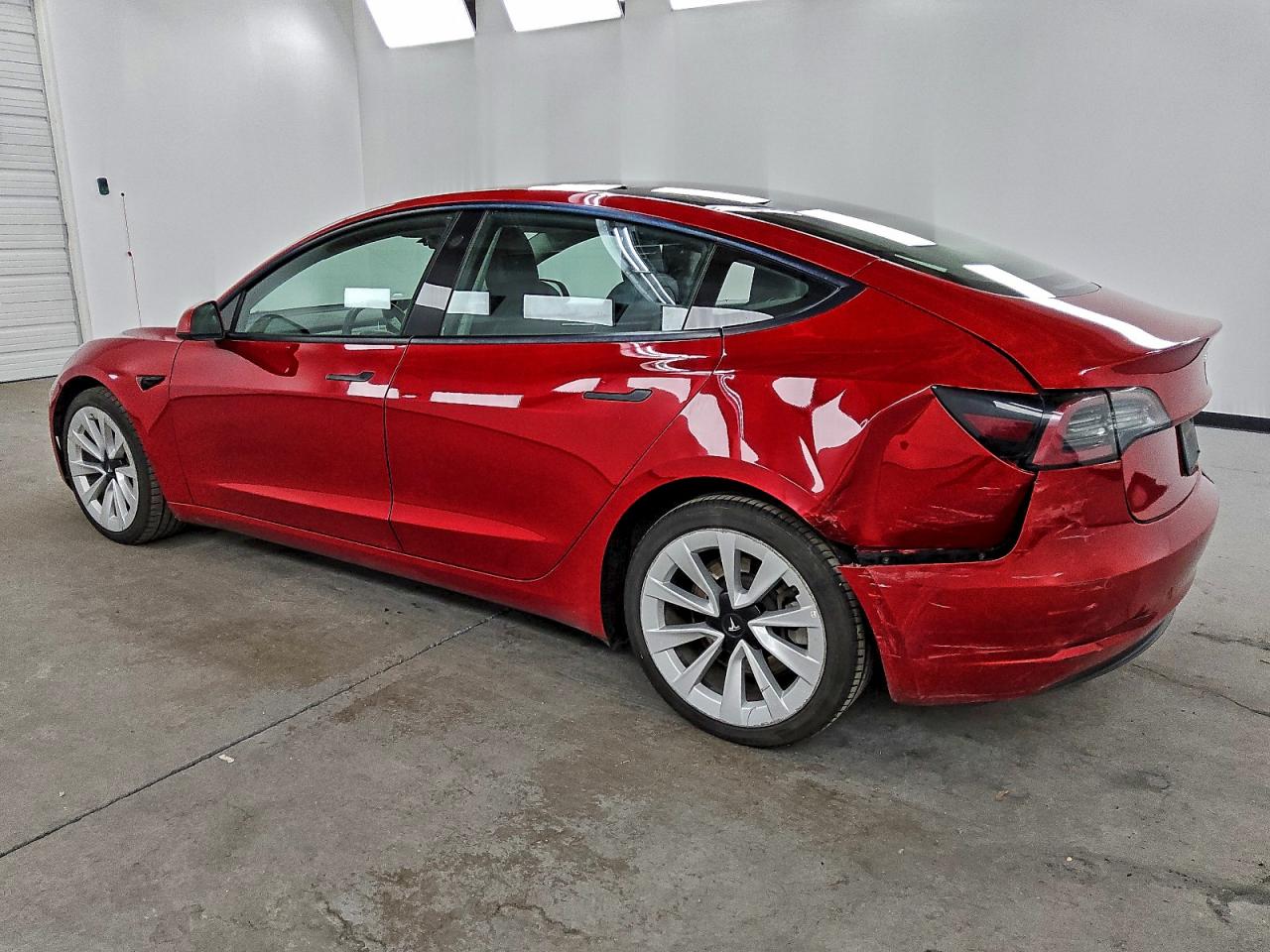 Tesla Model 3 Image 10