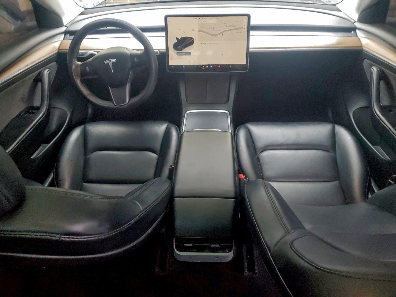 Tesla Model 3 Image 6