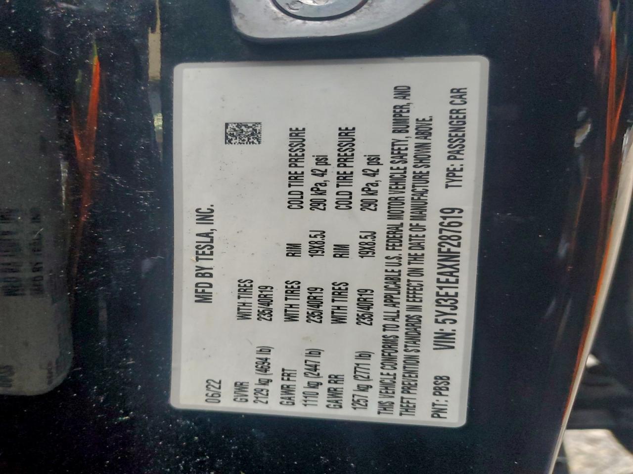 Tesla Model 3 Image 10