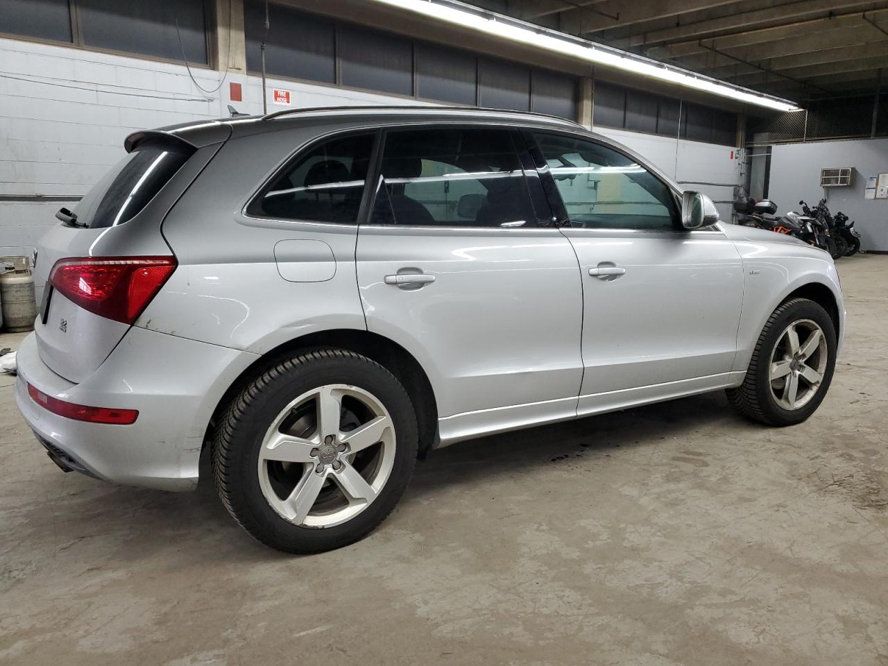 Audi Q5 Premium Plus Image 12