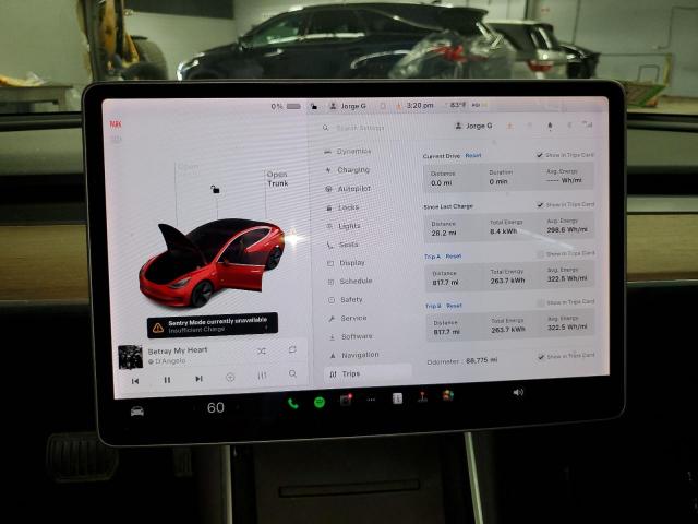 Tesla Model 3 Image 8