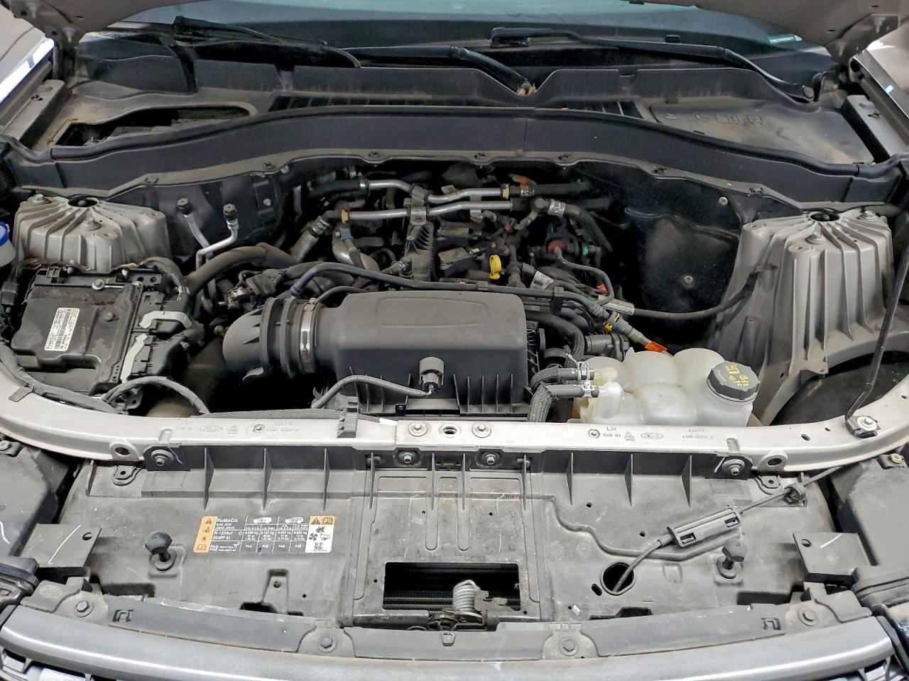 Ford Explorer Xlt Image 9