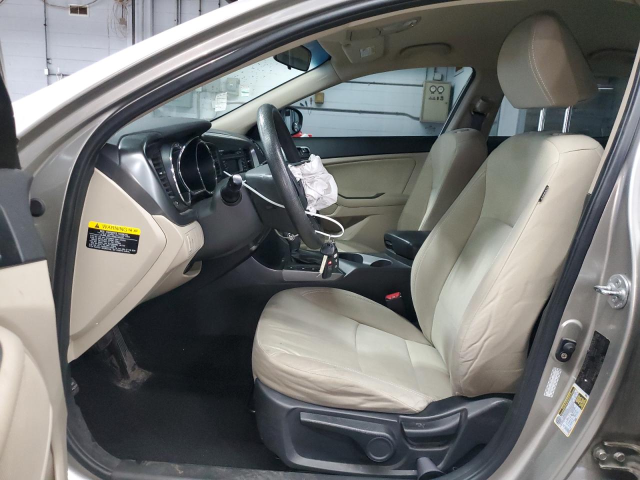 Kia Optima Lx Image 4