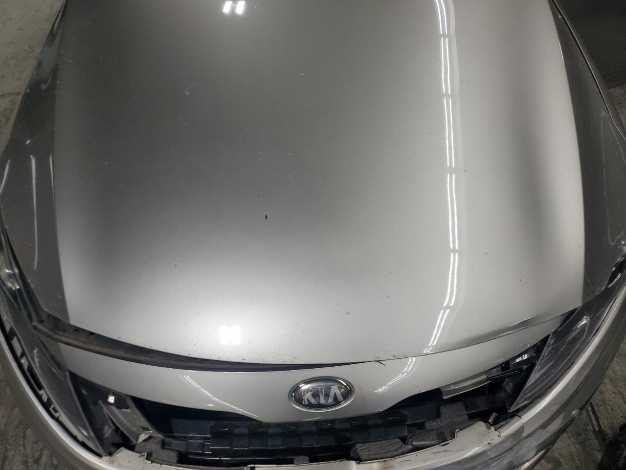 Kia Optima Lx Image 9