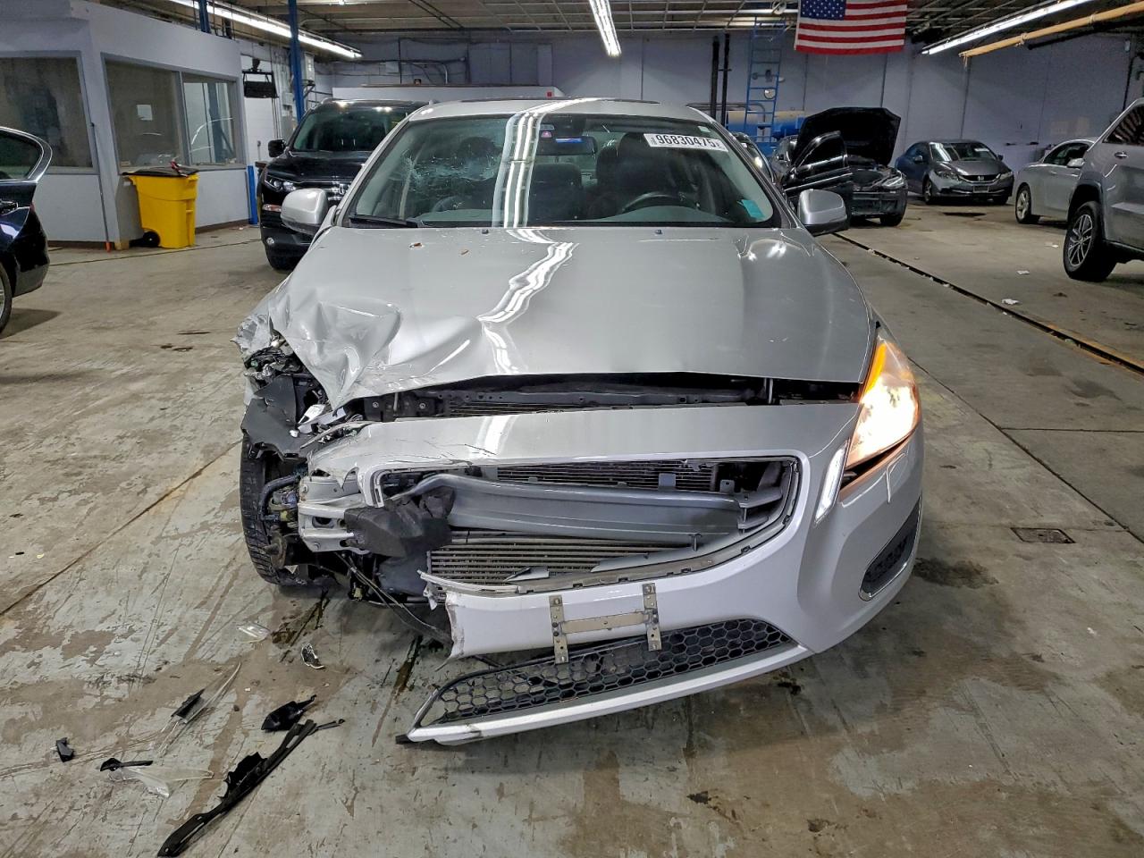 Volvo S60 T5 Image 2