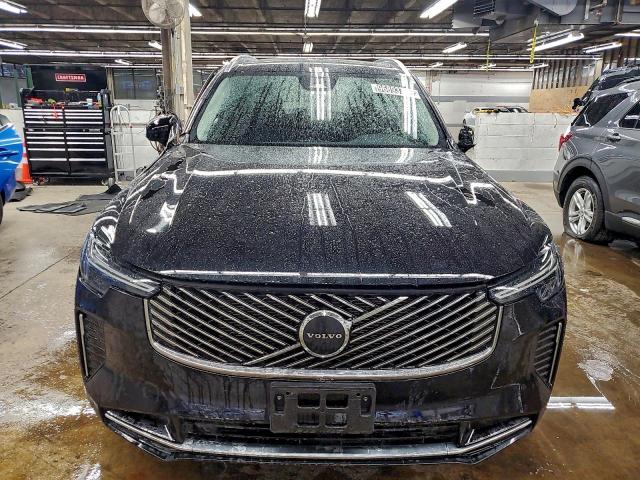 Volvo Xc90 Core Core Image 11