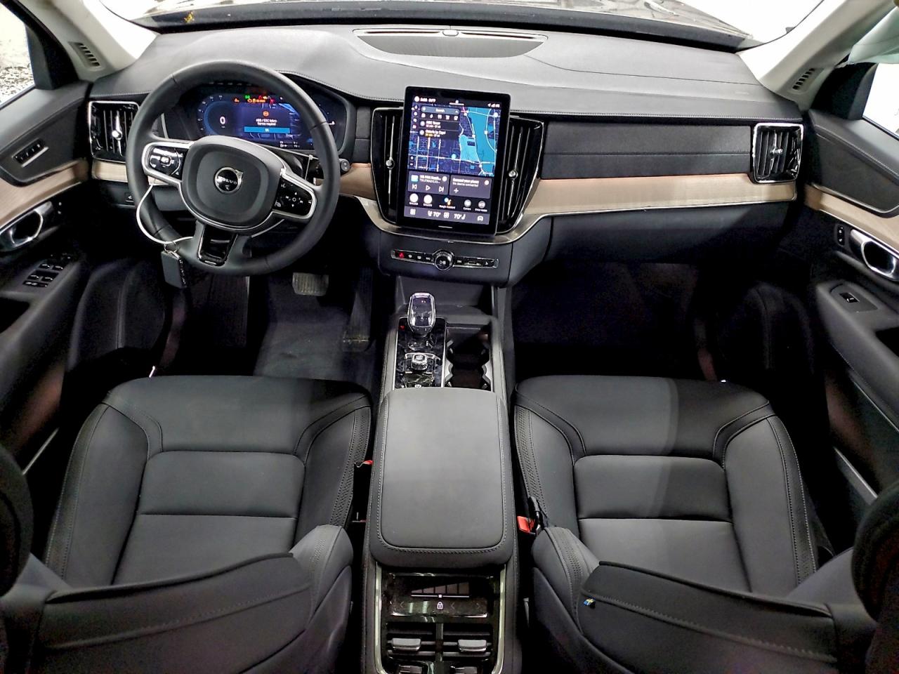 Volvo Xc90 Core Core Image 9