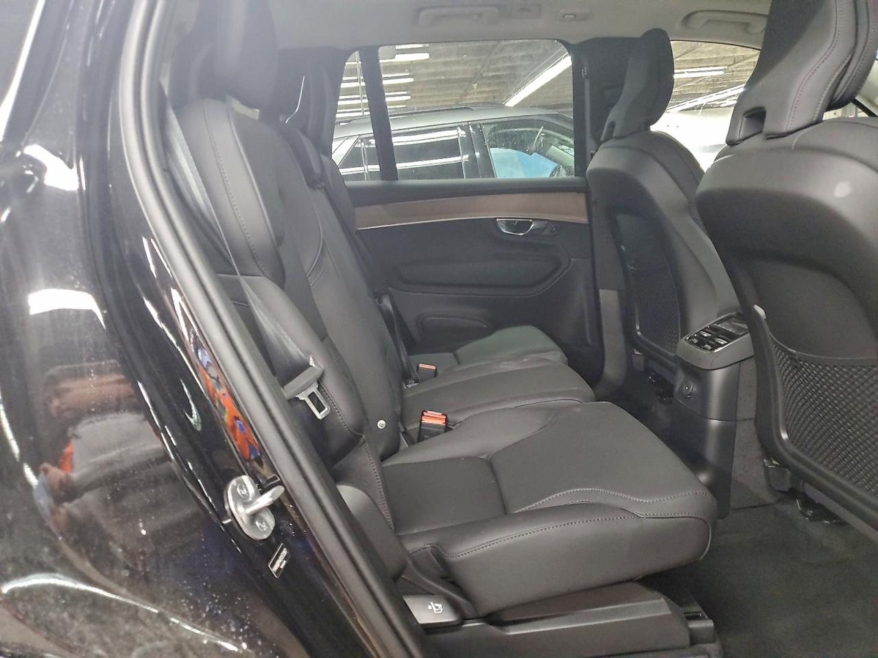 Volvo Xc90 Core Core Image 7