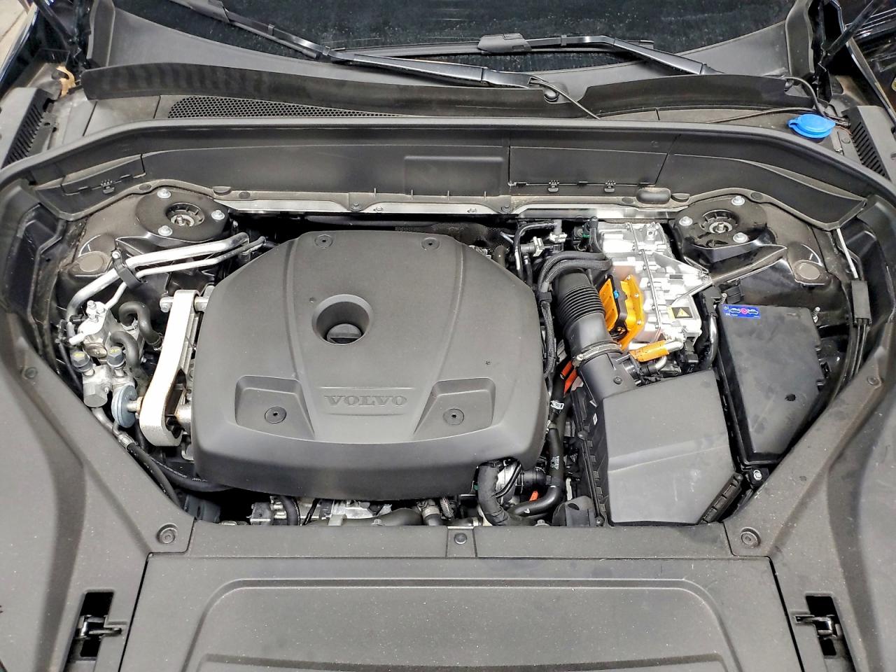 Volvo Xc90 Core Core Image 8