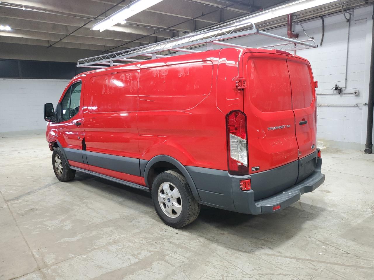 Ford Transit T-150 Image 7