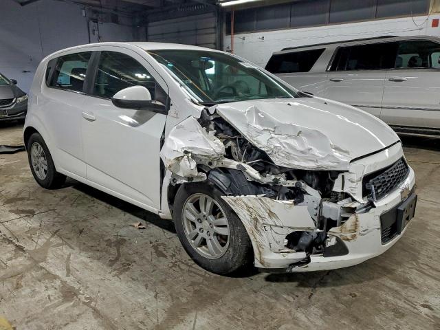 Chevrolet Sonic Lt Image 11