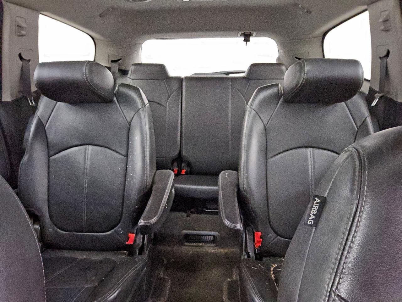 Chevrolet Traverse Lt Image 7