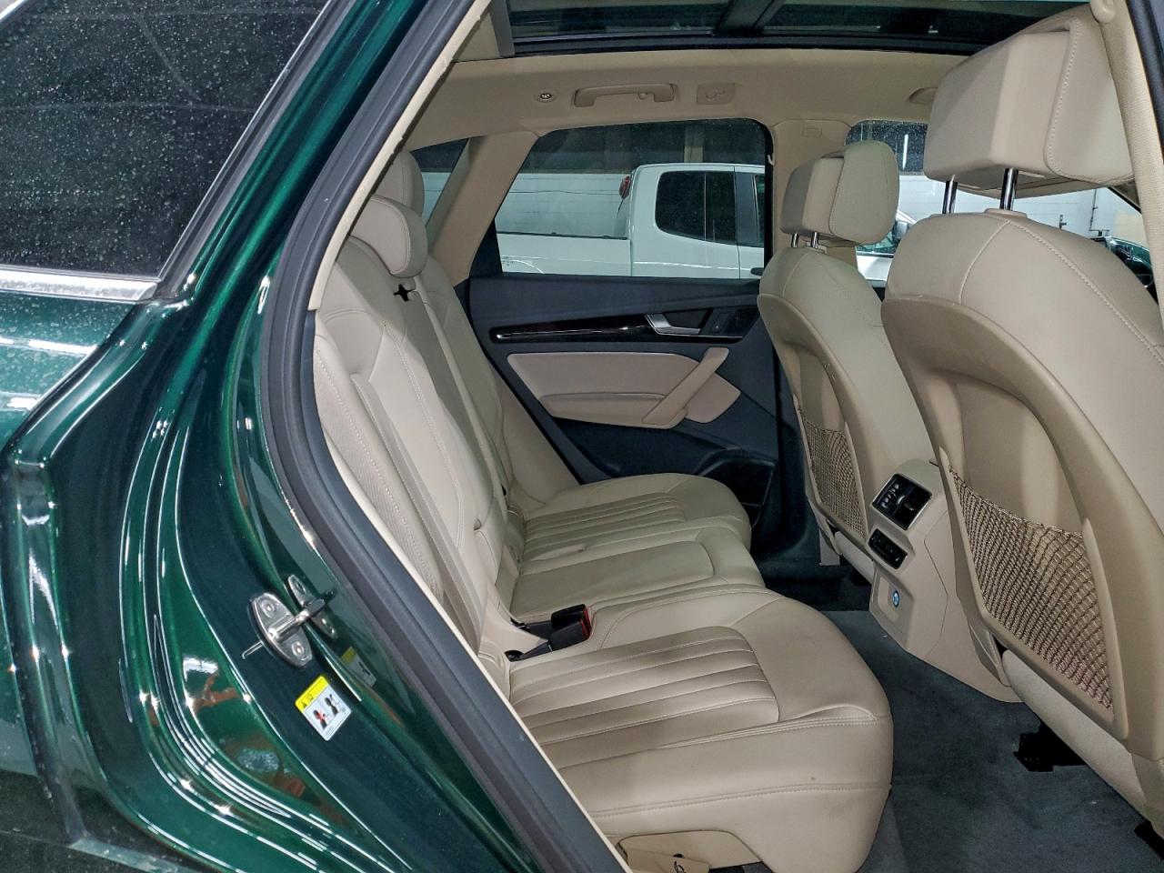 Audi Q5 Premium Plus Image 12