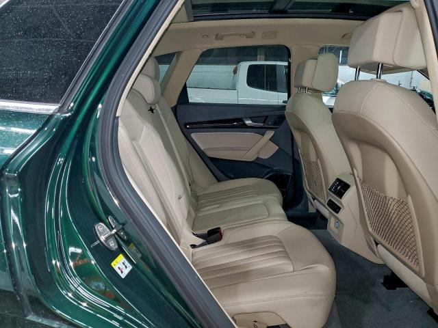 Audi Q5 Premium Plus Image 12