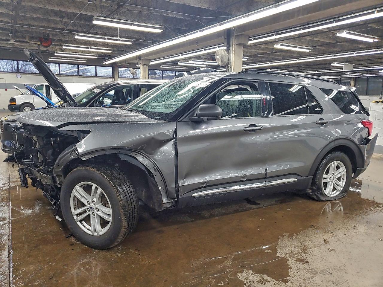 Ford Explorer Xlt Image 1