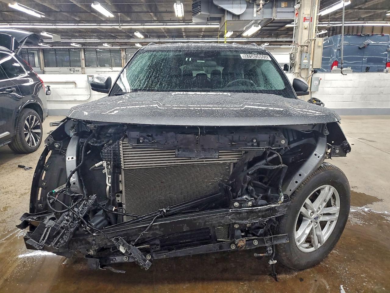 Ford Explorer Xlt Image 7